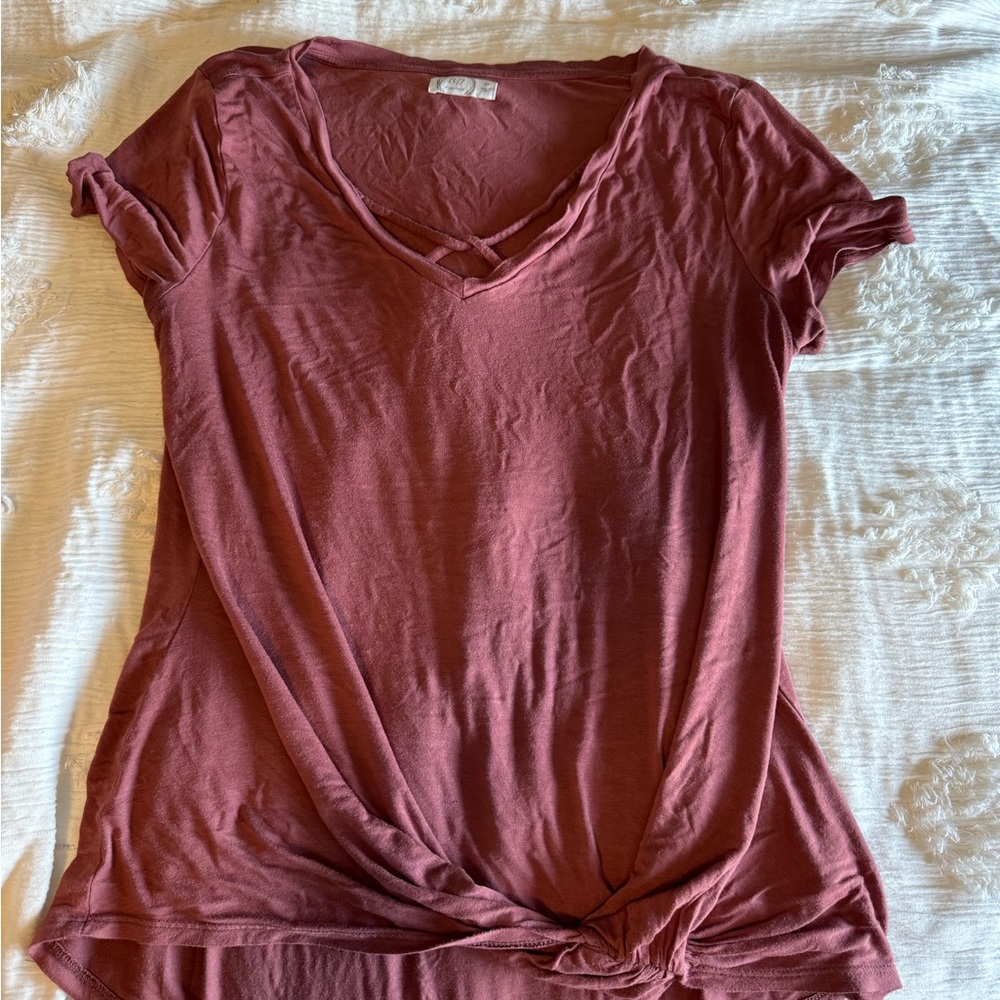 Women's Mauve V-Neck Top